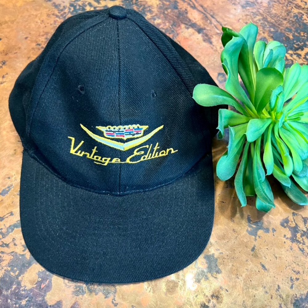 Vintage Edition Cadillac Cap